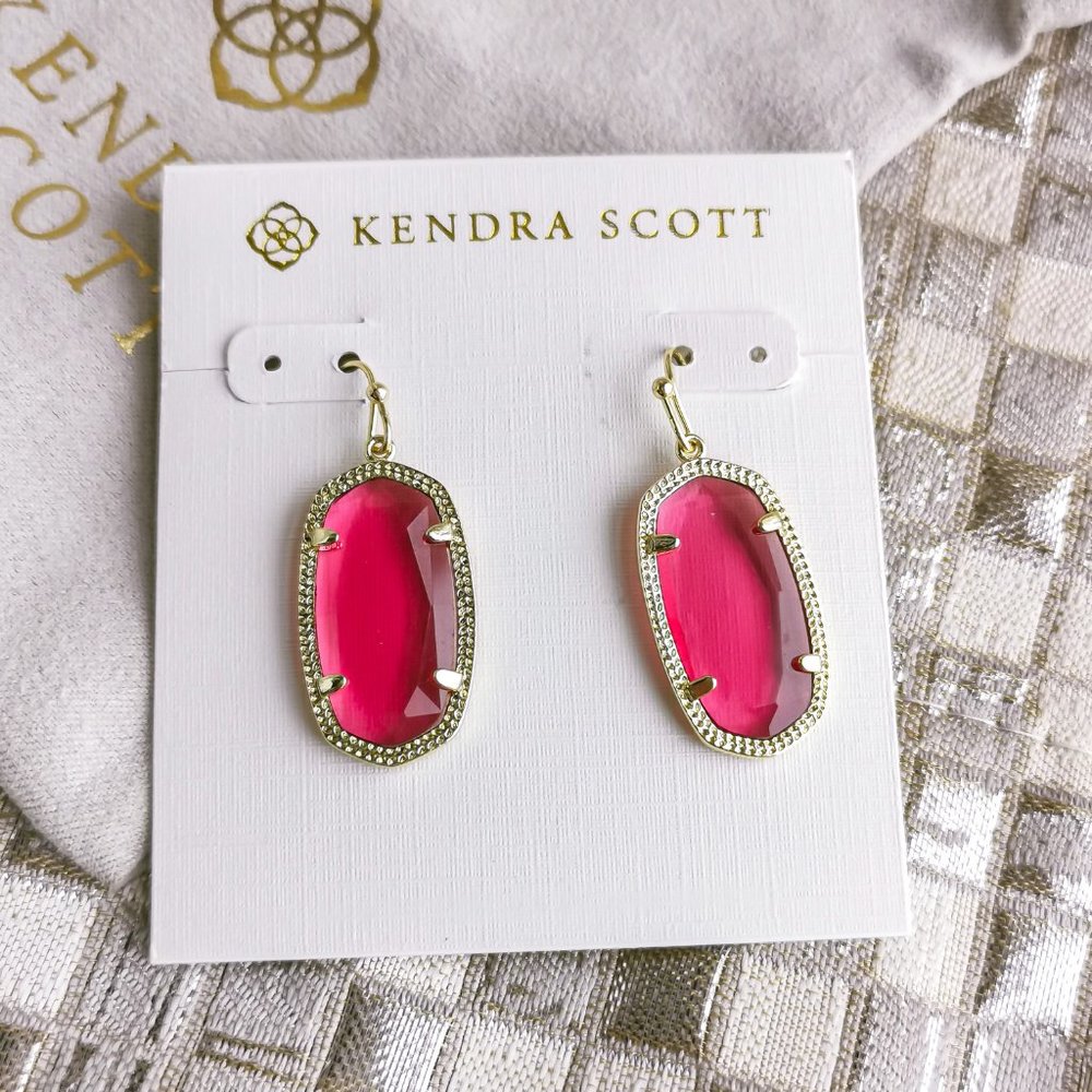 Dani Earrings | Gold | Berry red glass
